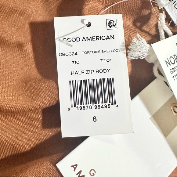 Good American Half Zip Off The Shoulder Ribbed Rust Brown Bodysuit Size 6/US 3XL - Picture 8 of 9